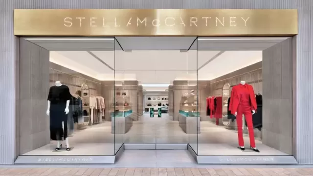 Stella McCartney Faces Financial Storm, Sales Plunge